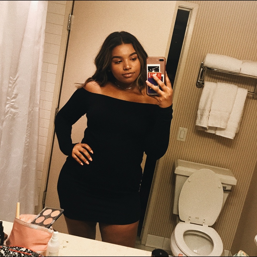 off shoulder little black dress!!!